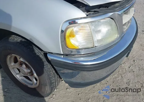 1998 Ford F-150 Lariat/Standard/Xl/Xlt from USA, damaged, VIN 1FTZF17W9WNB37746